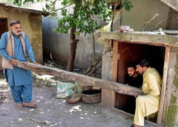 Kashmiris return home after India-Pakistan ceasefire