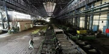 Pakistan and Russia Sign Deal to Revive Steel Mills