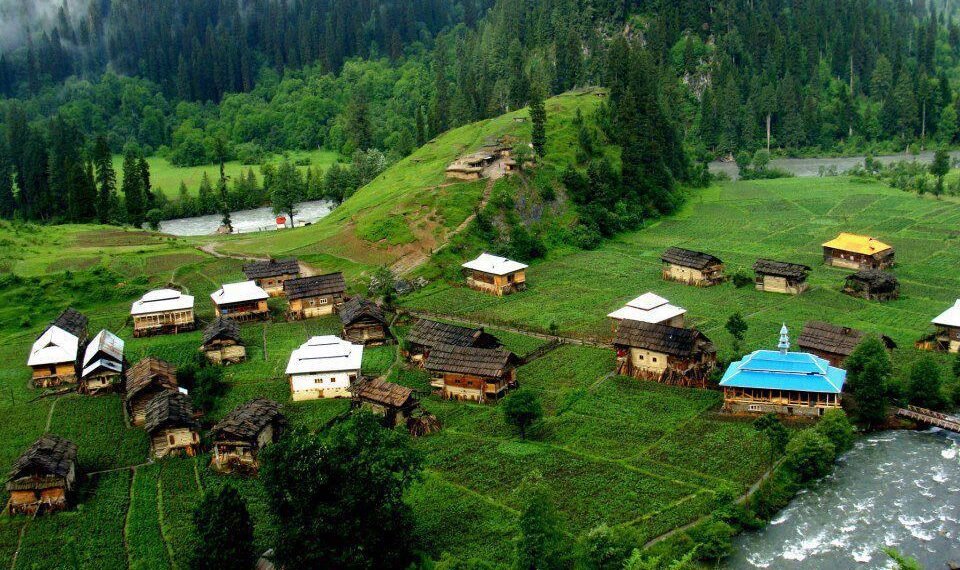 PM orders Rs 57.5m relief cheques in Neelam
