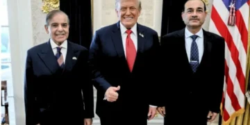 Trump Praises Pakistan’s Role in Strait of Hormuz Reopening